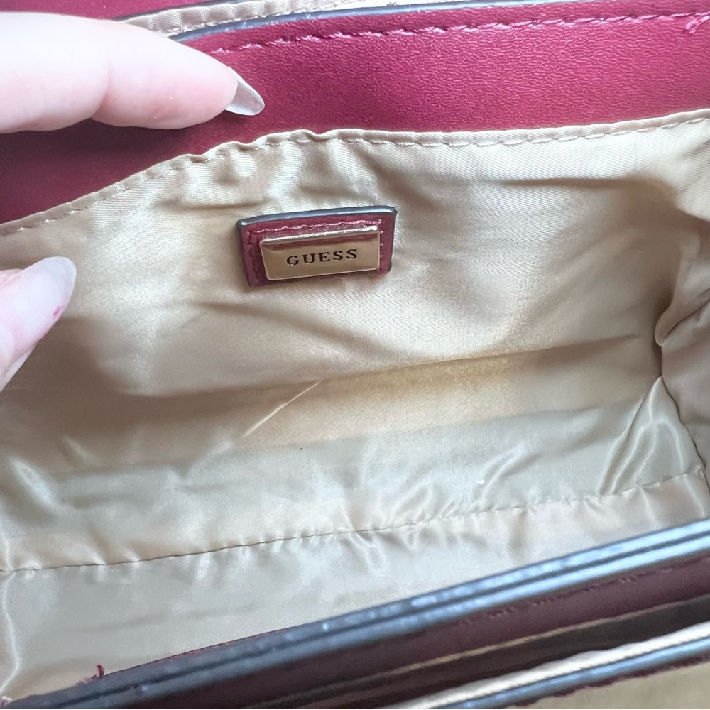 GUESS womens Evie Medium Shoulder Bag Purse Cranberry - Picture 8 of 14